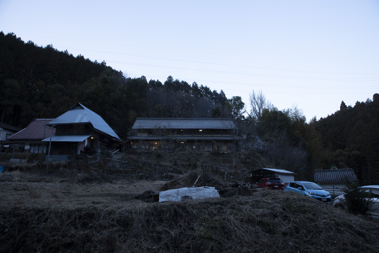 里山の夕暮れ